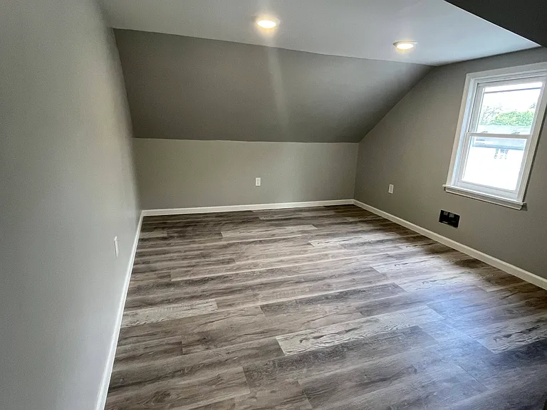 215 Church St #D1 — Photo 9