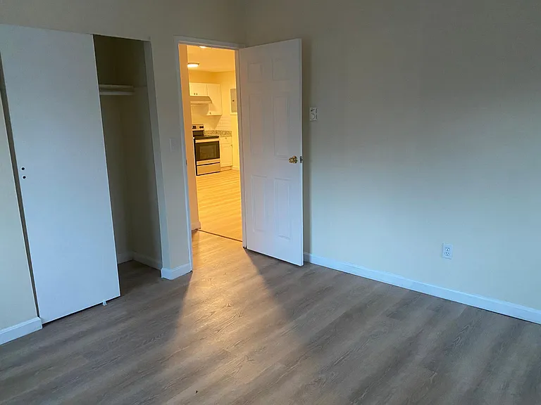 79 Arlington St #20 — Photo 7