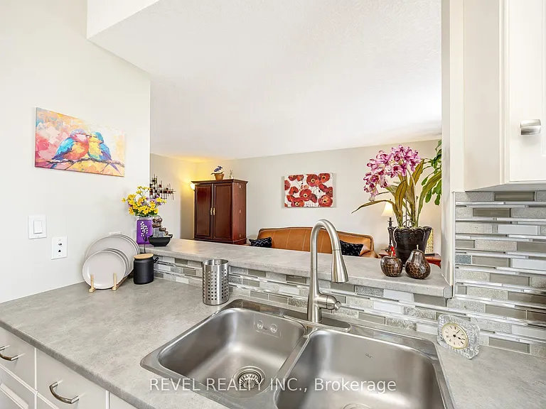 19B Guthrie St — Photo 17