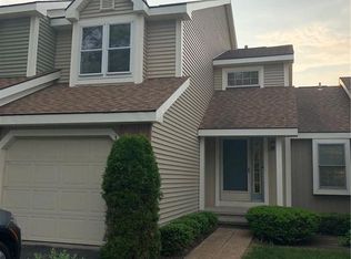 3 Neville Ln, Rochester, NY 14618