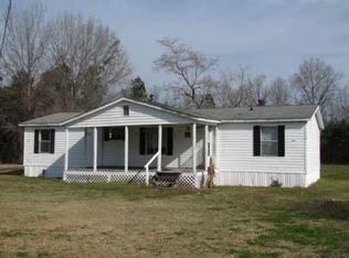 1064 Iris Ln, Turbeville, SC 29162