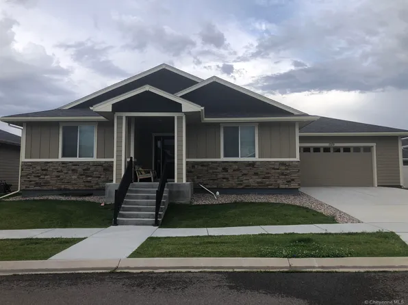 1325 Alyssa Way, Cheyenne, WY 82009