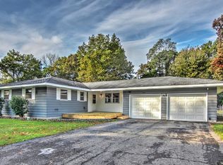 3110 Edgewood St, Portage, IN 46368