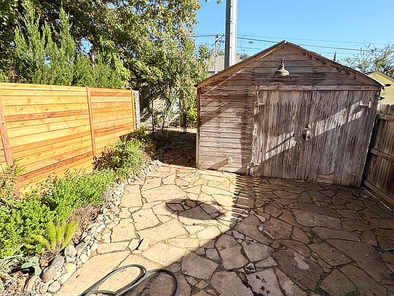 4th image of 2705 Freeport Blvd #2707