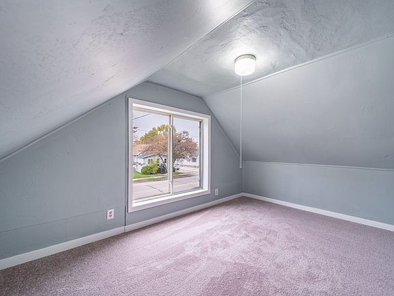 5th image of 409 Racine St #55256C254