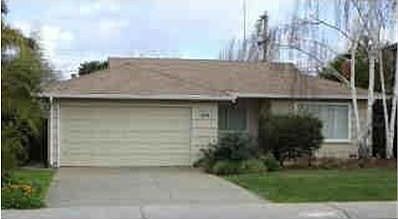 1st image of 802 College Dr