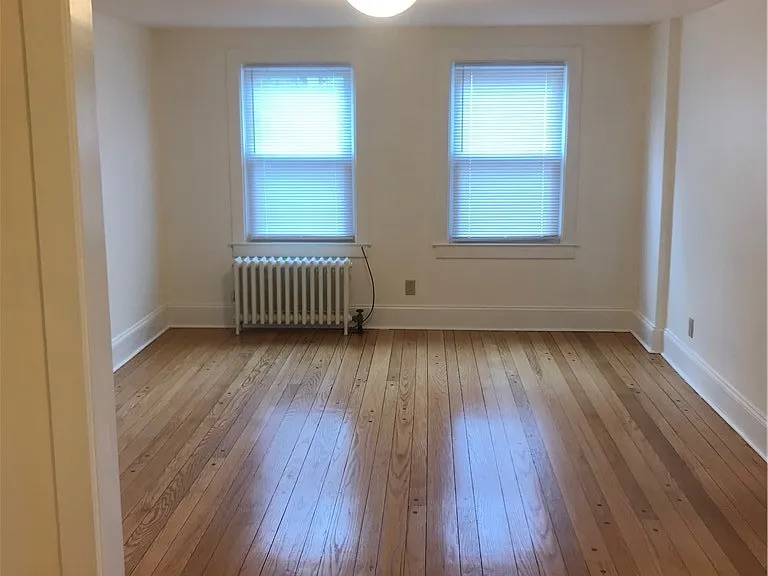 44 Westmoreland St — Photo 5