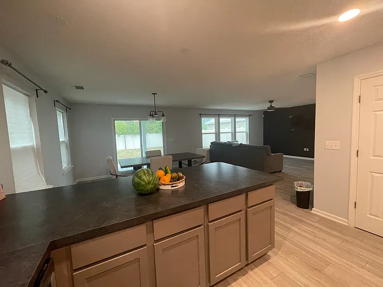 8091 Hind Way — Photo 15