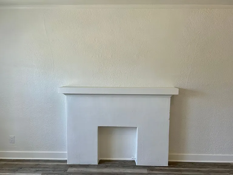304 308 N Miller 401 #407 — Photo 17