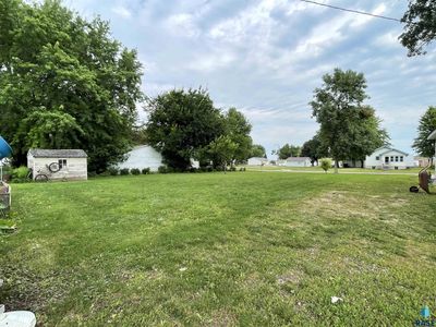303 E Elm St, Harrisburg, SD, 57032