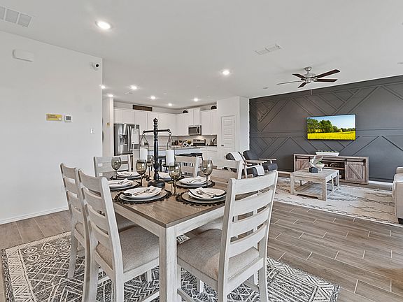 Cottonwood Floor Plan