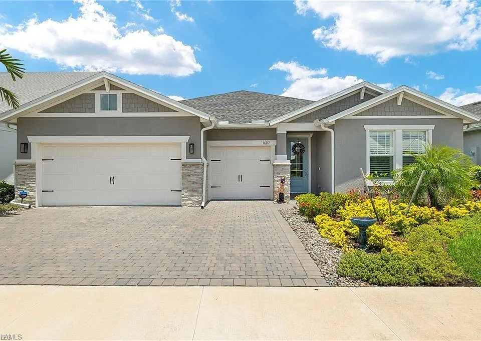 16217 Bluestem Ln