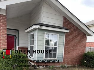 6611 W Lynn Creek Dr, Arlington, TX 76001