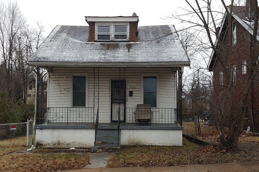 1st image of 5026 Robin Ave