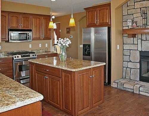 4th image of 7472 La Prairie Ln
