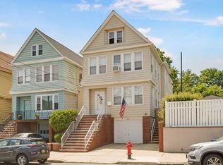 36 E 4th St FLOOR 3, Bayonne, NJ 07002