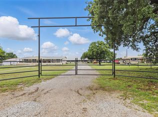 811 Lution Dr, Weatherford, TX 76087