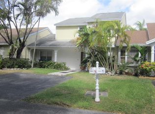 14514 SW 142nd Place Cir, Miami, FL 33186