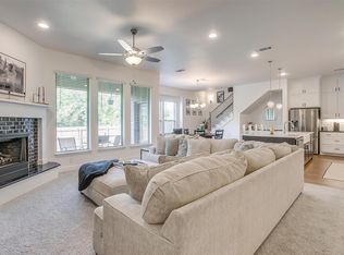 517 Ramon St, Burleson, TX 76028