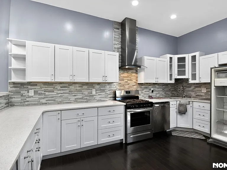 118 S Fulton Ave — Photo 8