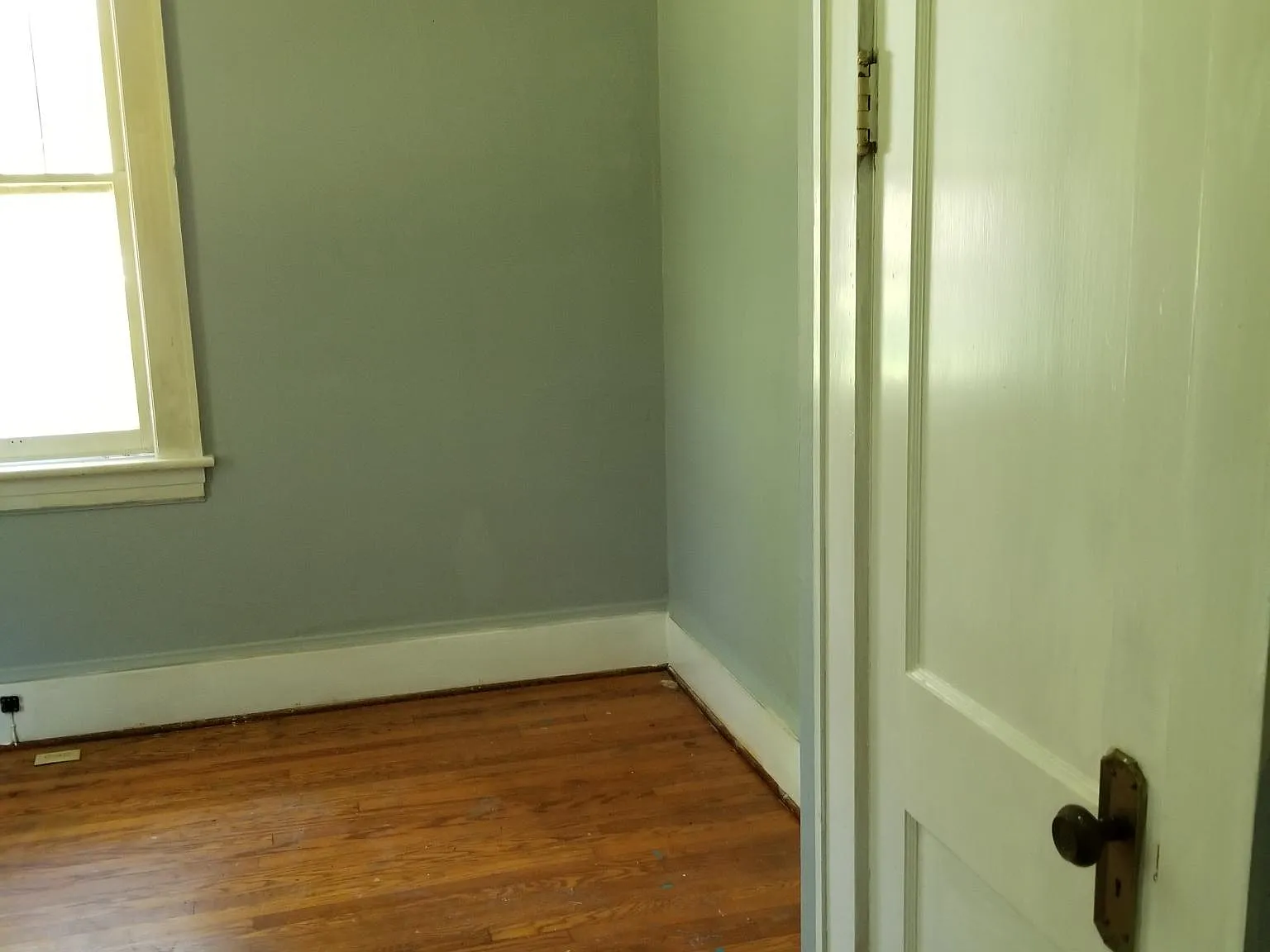 4 bed, 1319 sqft, $1,599 — Photo 4