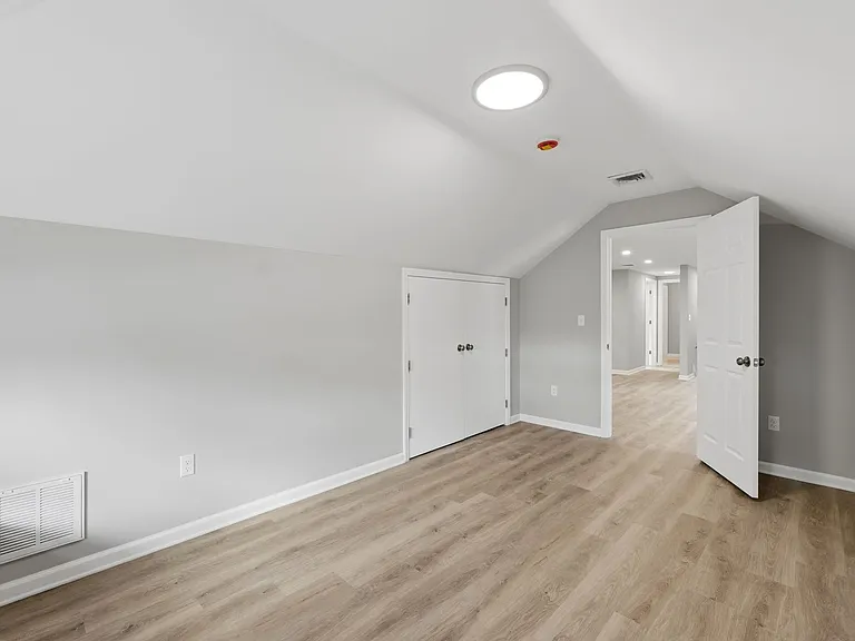 341 Diamond Bridge Ave #2 — Photo 19
