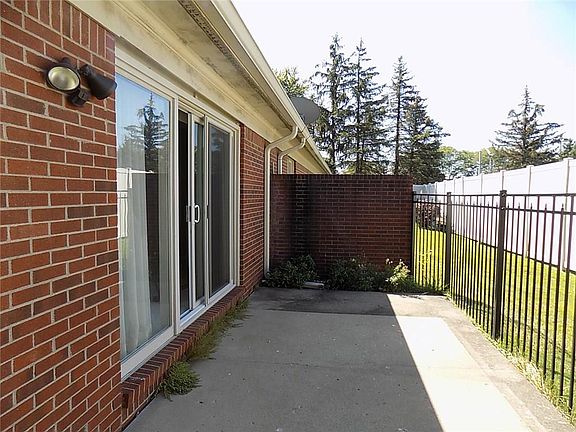 4th image of 8624 Cricket Tree Ln