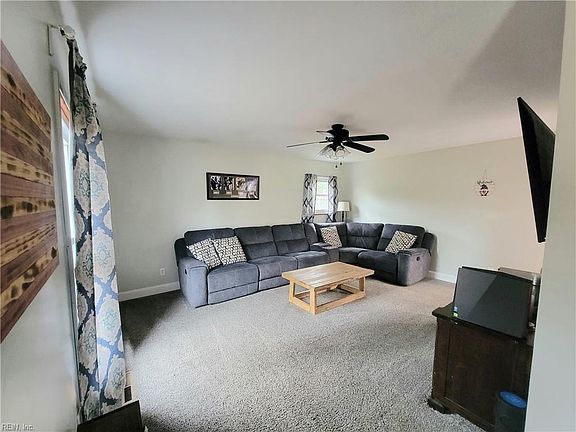 2nd image of 3265 Bow Creek Blvd