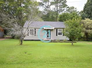 3305 Meadow Ln, Jackson, MS 39212