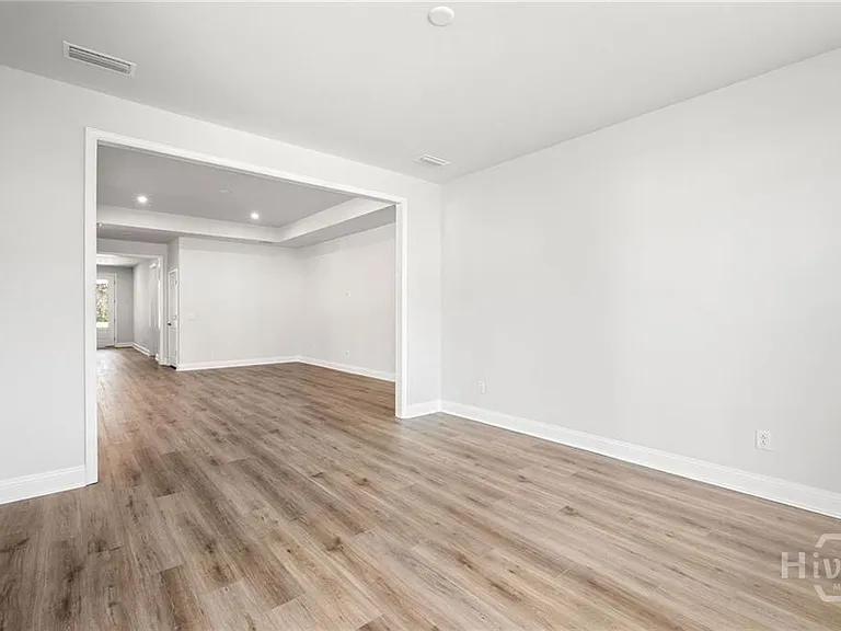 469 Monterey Loop — Photo 14