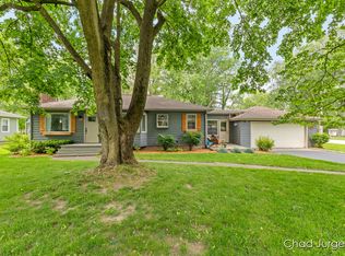 561 Oakleigh Ave NW, Grand Rapids, MI 49504