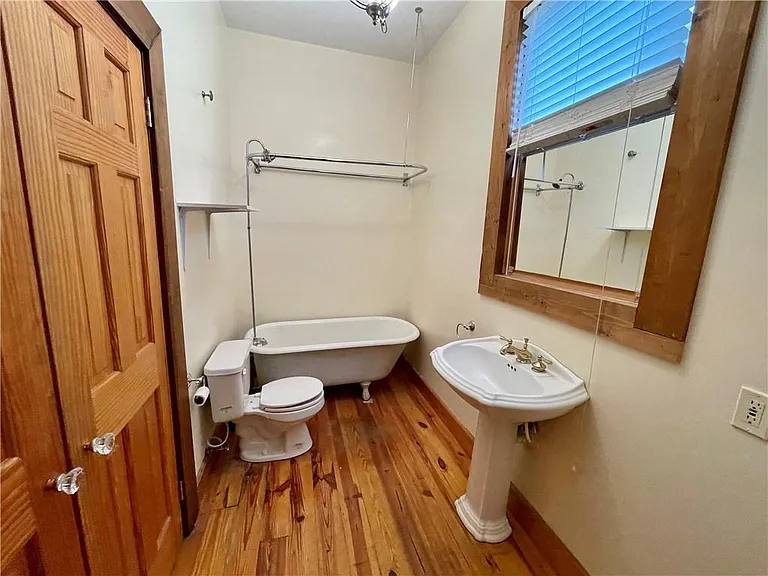 222 S Dearborn St — Photo 13
