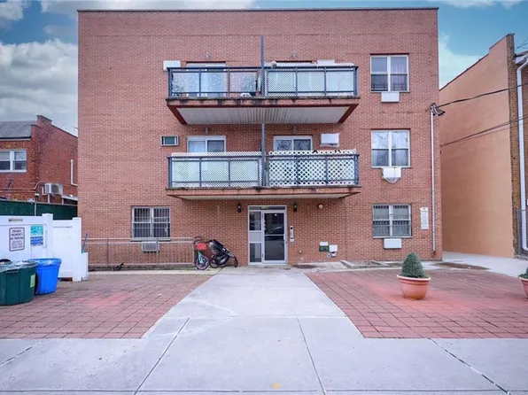 1128 67th St APT 2B, Brooklyn, NY 11219