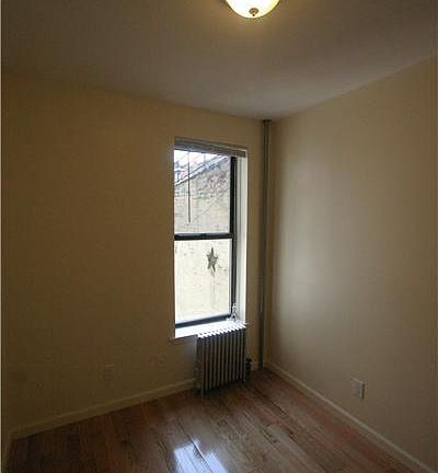 4th image of 80 Mulberry St APT 29