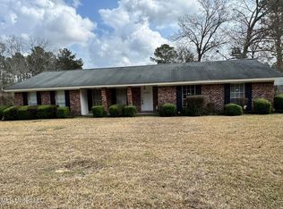 1209 N 32nd Ave, Hattiesburg, MS 39401