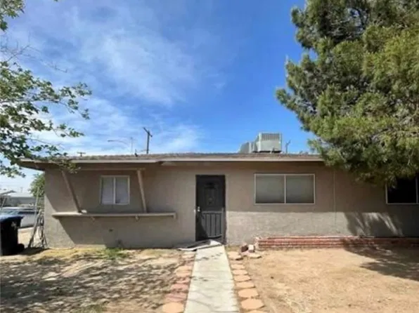 2100 Dogwood Ave, North Las Vegas, NV 89030