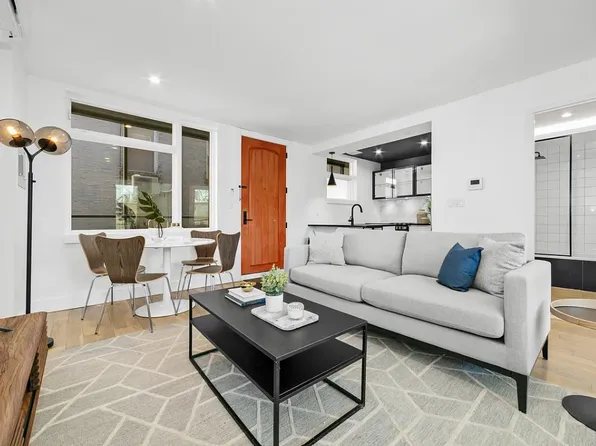 10 Lexington Avenue image 3 of 15