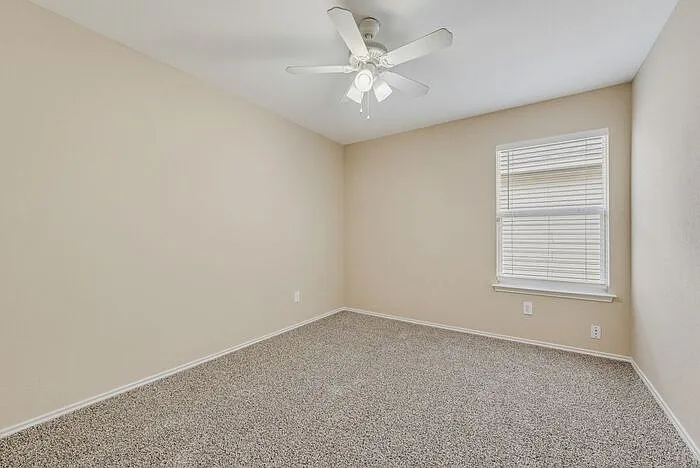 6233 Balcony Ln — Photo 20