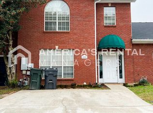 446 Cambrian Ridge Trl, Pelham, AL 35124