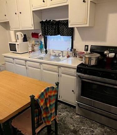 2nd image of 4811 McCook Ave