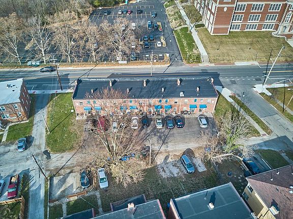 3rd image of 79 E Arcadia Ave #93