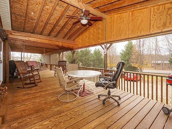 58' Covered, Screened Porch
