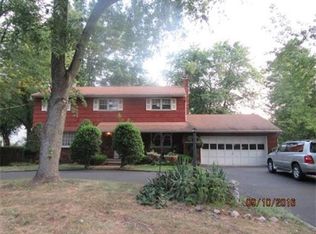 1262 Inman Ave, Edison, NJ 08820