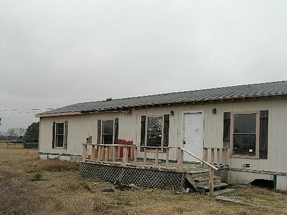 3rd image of 1954 Private Road 2536