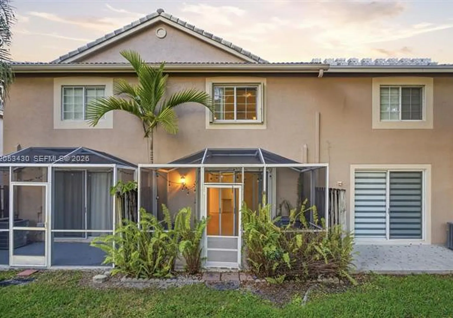 2066 Madeira Dr th 2066 Weston, FL 33327 — Photo 1