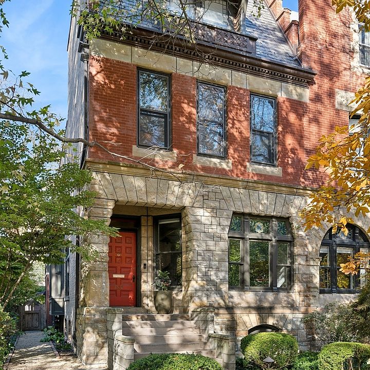 1st image of 1332 E Madison Park