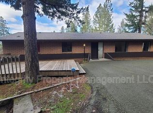 291 Smokey Ln, Grants Pass, OR 97527