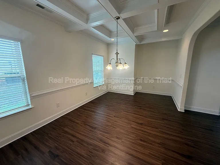 5741 Marblehead Dr — Photo 4