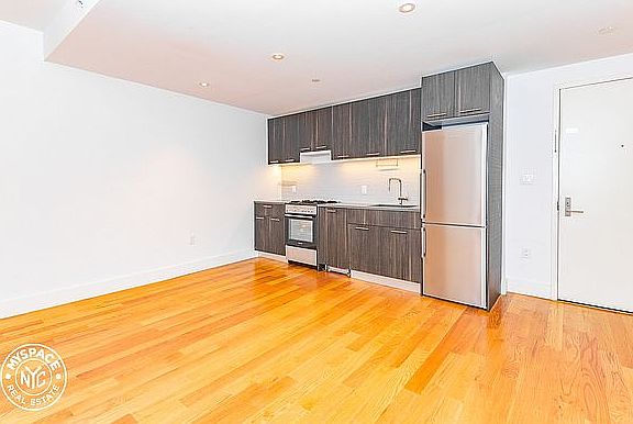 2nd image of 159 Meserole St #303