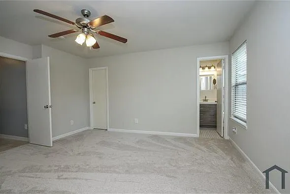 4 bed, 1605 sqft, $2,500 — Photo 4